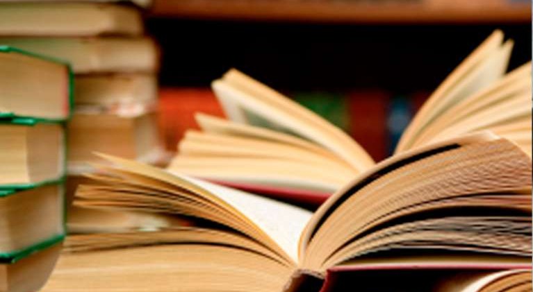 Study: Reading novels makes people better thinkers