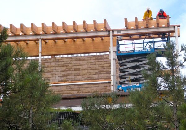 Local contractors want to be working at STHS