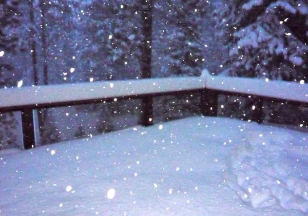 Lake Tahoe snow coming down by the foot