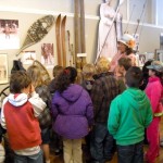 museum Bonnie Turnbull tell Tahoe Valley students about Snowshoe Thompson. Photos/Kathryn Reed