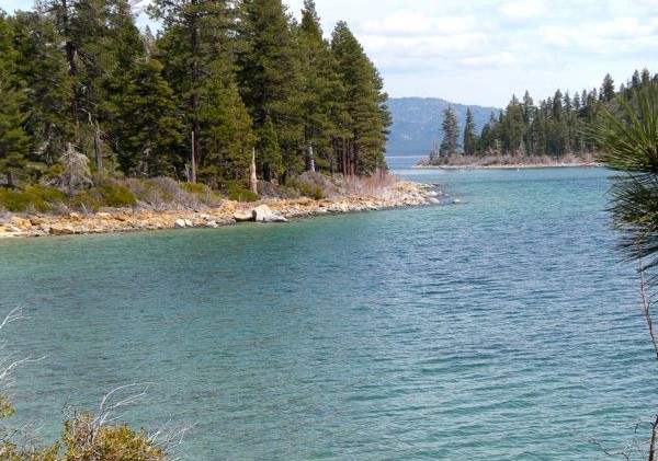Trek along Emerald Bay a vision of Sierra beauty