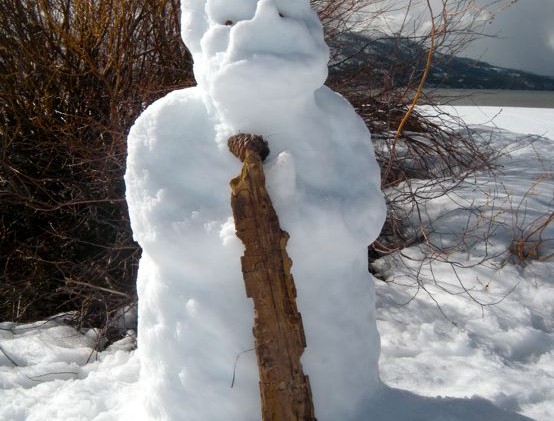 Blast of winter strikes Lake Tahoe
