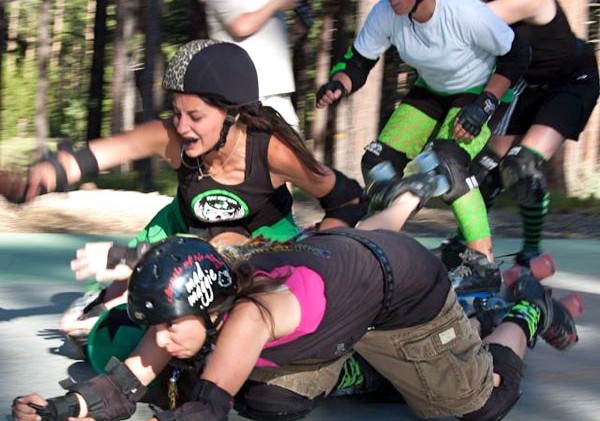Tahoe Derby Dames bring a feminism-punk style to oval