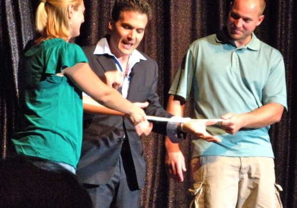 Magicians keep audience wondering what happened