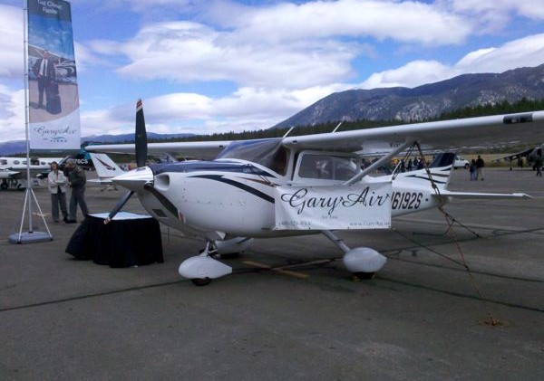 Charter air service bringing people to Lake Tahoe