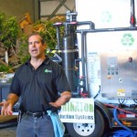 trash-4 Mohammed Memon tells a crowd Nov. 3 about his company's device to breakdown organics. Photos/Kathryn Reed