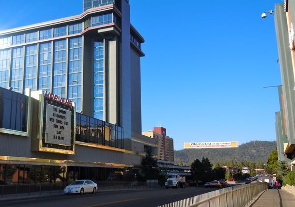 Stateline gaming win down, statewide it’s up