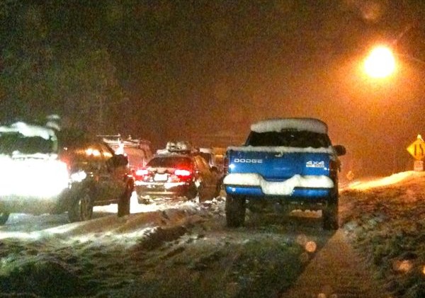 Snow snarls roads, keeps dumping in Tahoe