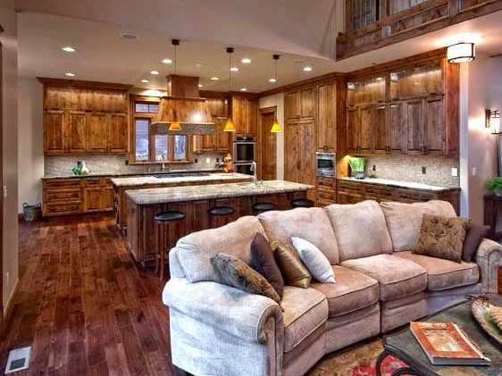 2016 Airbnb visits in Nevada top 340,000