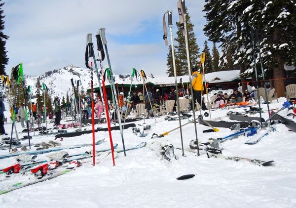 Skier visits drop 12% — too much snow to get to resorts