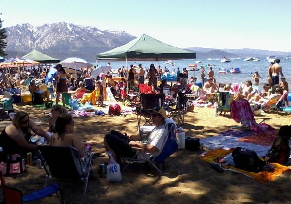 Crowds flock to Lake Tahoe beaches