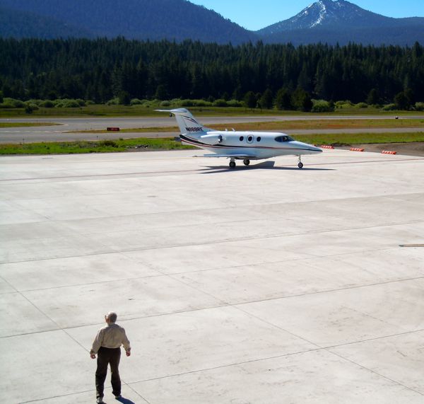 Airline owner wants to put Lake Tahoe back on flight map Lake Tahoe