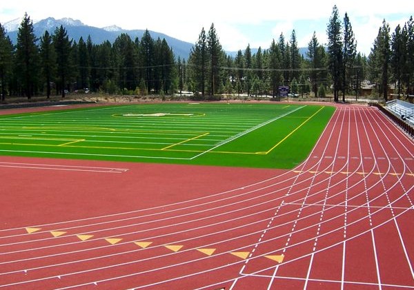 2 holiday weekend running events in Tahoe