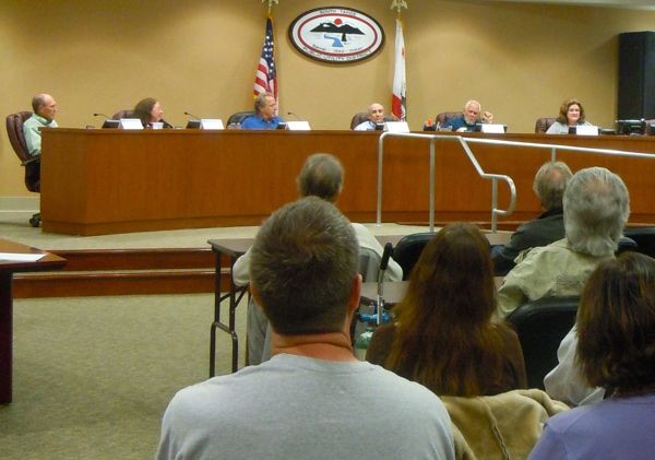 STPUD candidates try to distinguish themselves