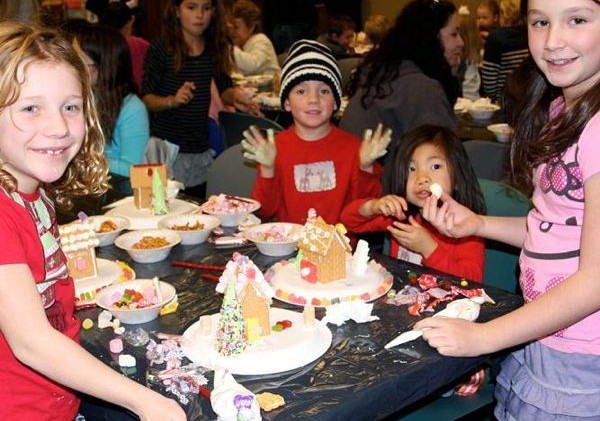 Sweet holiday fun at Zephyr Cove library
