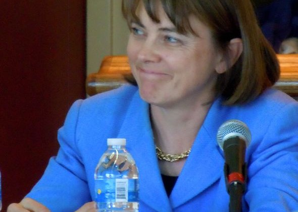 State parks workers want governor to remove their boss