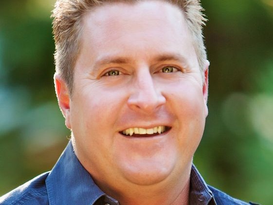 Schue: Streamline processes, business experience, elect a new generation