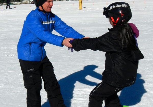 5th-graders learn on slopes instead of classroom