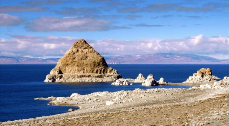 Pyramid Lake fishing stories getting bigger
