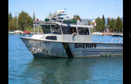 Swimmer rescued by paddleboarder on N. Shore