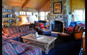 The living area of this Fallen Leaf Lake house is inviting. Photos/Kathryn Reed