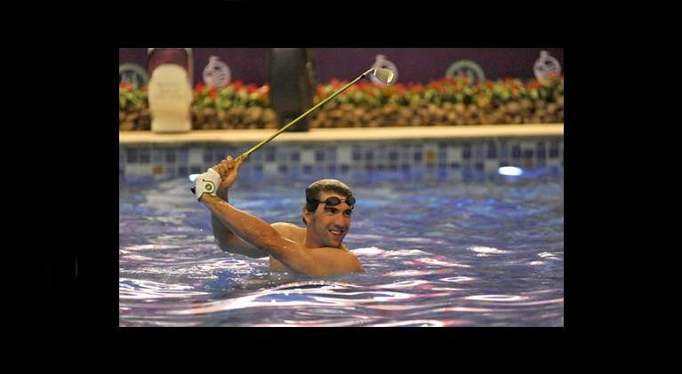 Phelps signs on to stroke golf ball at ACC