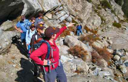Hike retraces steps of Donner Party