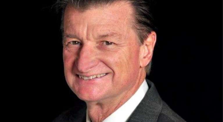 Candidate wants to trade law practice for bench