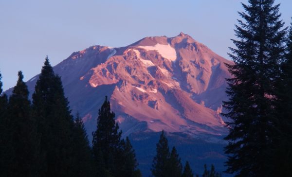 Mt. Shasta mudslide blamed on drought, melting glacier