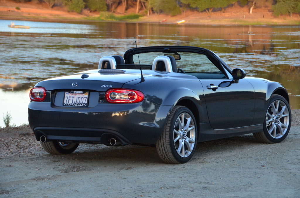 Miata retains its appeal 20 years after its introduction. Photos/Larry Weitzman