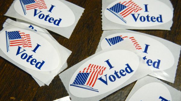 Presidential campaigns address Western issues