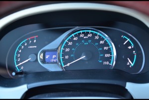 Specifications Price $30,000 to about $47,000 Engine 3.5L DOHC 24 valve with VVT-i V-6 266 hp @ 6,600 rpm 245lbs.-ft. of torque @ 4,700 rpm Transmission Six speed electronically controlled automatic Configuration transverse mounted front engine/front wheel drive/all wheel drive Dimensions Wheelbase 119.3 inches Length 200.2 inches Width 78.1 inches Height 68.9 inches Weight 4,375 to 4,705 XLE AWD Track (f/r) 67.7/67.7 inches Ground clearance 6.6 inches Turning circle 37.4 feet Steering lock to lock 3.44 turns Fuel capacity 20 gallons Wheels 17X6.5 inch standard/18X7/19X7 inch optional Tow capacity 3,500 pounds Co efficient of drag 0.308 Cargo capacity 150.0 cubic feet (behind first row) Performance 0-60 7.44 seconds 50-70 3.94 seconds 50-70 uphill 6.03 seconds Top Speed Faster than a speeding freight train Fuel economy 18/25/21 mpg city/highway/combined (6 cyl, FWD), 16/23/19 mpg city/highway/combined (V-6, AWD. Expect 20-22 mpg in rural country driving and 28 mpg at constant legal speeds on the highway.