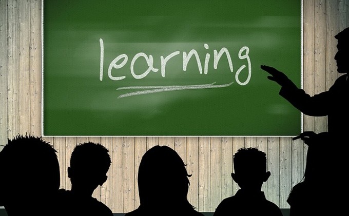 Bill would alleviate Nev. teacher shortage