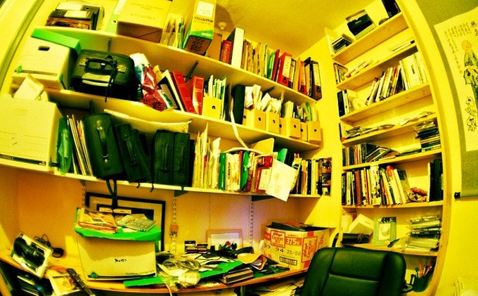 Opinion: Clutter it taking over our lives