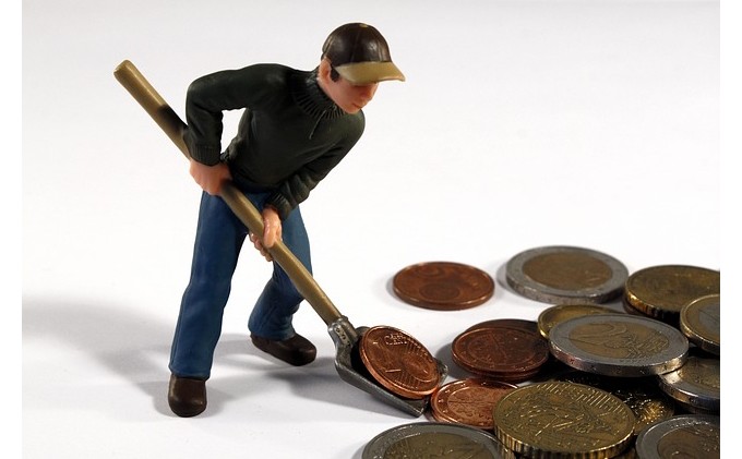 Cracks appearing in public pensions’ armor