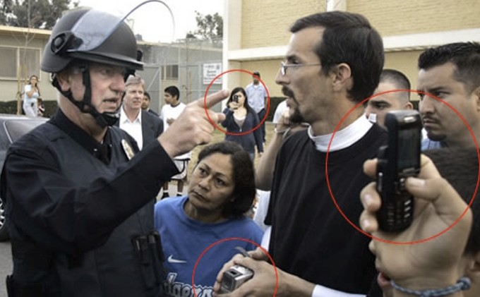 Calif. bill would protect civilians recording police