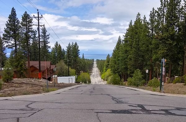 Today Ski Run Boulevard is the main route to Heavenly Mountain Resort. Photo/Bill Kingman