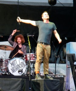 Matt Nathanson has a captivating stage presence.