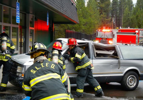 SLT crews demonstrate extrication intricacies