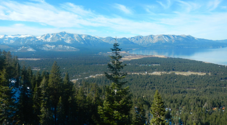 Roundabout snowshoe delivers awesome views