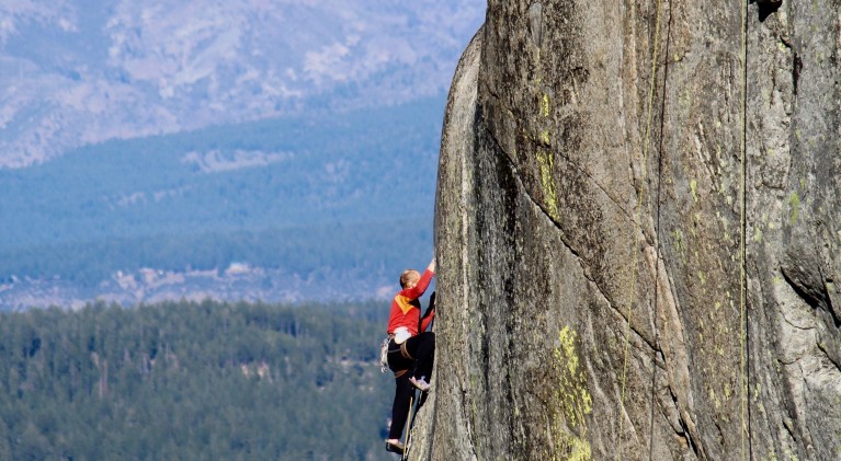 Donner Summit climbing area accessible to public