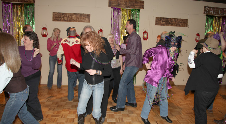 Mardi Gras event helps Austin’s House