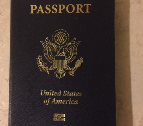 Record number of Americans dump U.S. passports