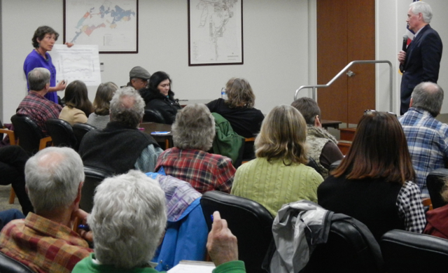 South Tahoe resident Bonnie Turnbull, left, spars with Rep. Tom McClintock over climate change. Photo/Kathryn reed