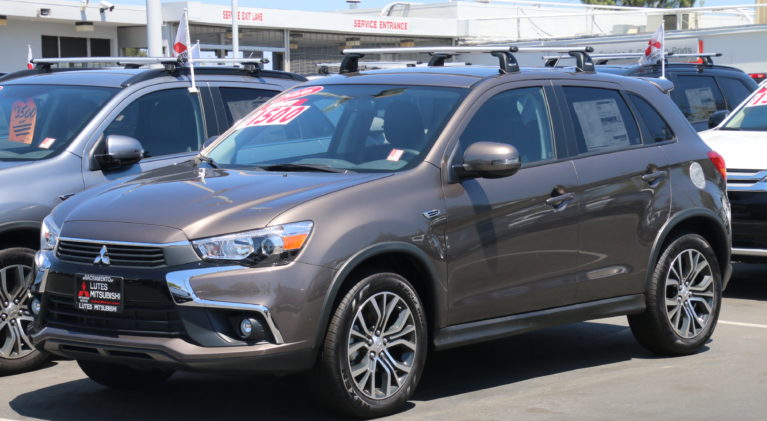 Road Beat: Mitsubishi Outlander Sport shines