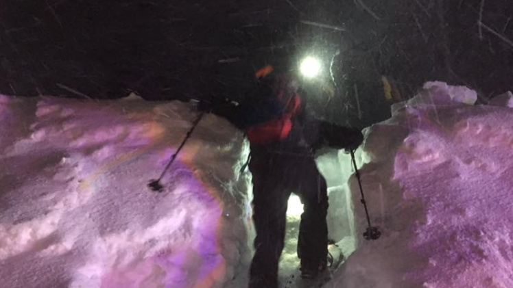 2 lost snowshoers rescued during blizzard
