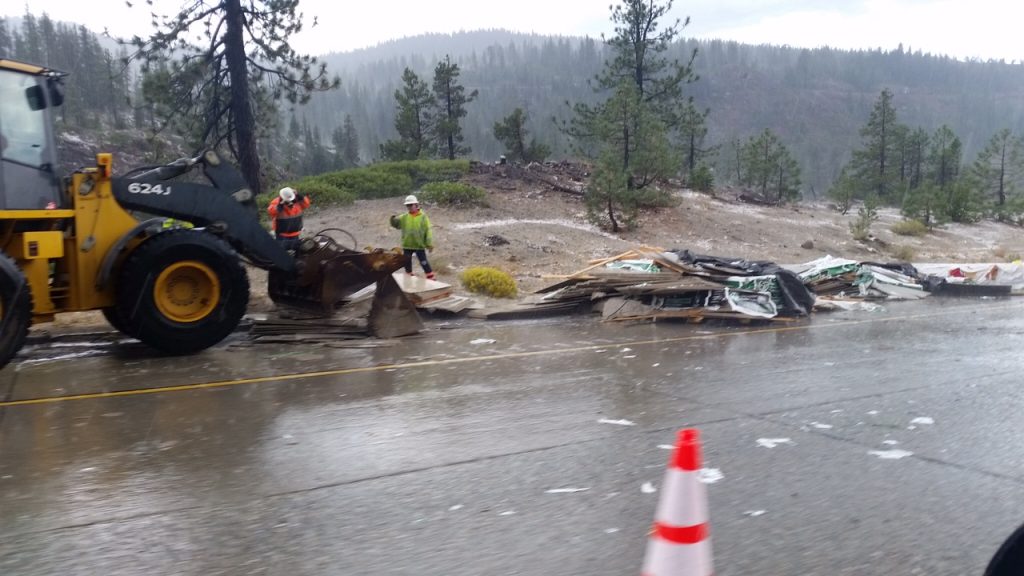 Multiple accidents bring I80 to standstill Lake Tahoe NewsLake Tahoe